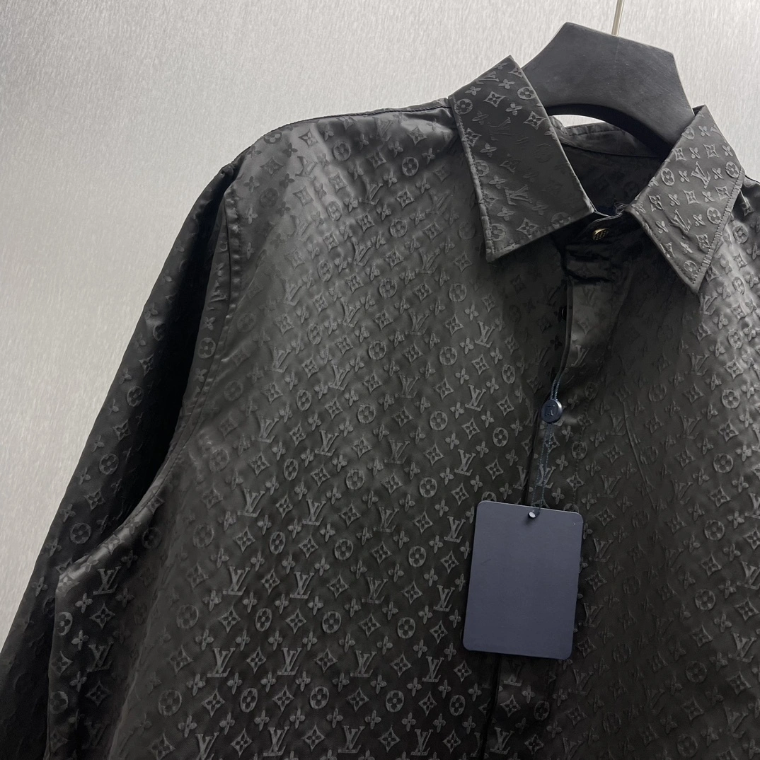 wg.luxury- 8V logo Silkworm oversized item:D-F468K3009